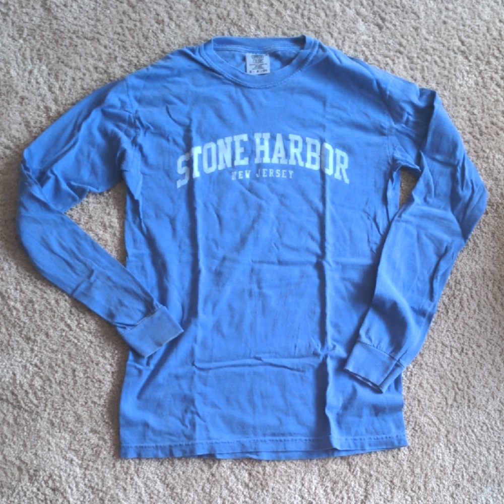 EUC Stone Harbor Long Sleeve T-shirt